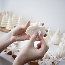 Load image into Gallery viewer, Ghost Candles, Halloween Spooky Candle, Autumn Decor